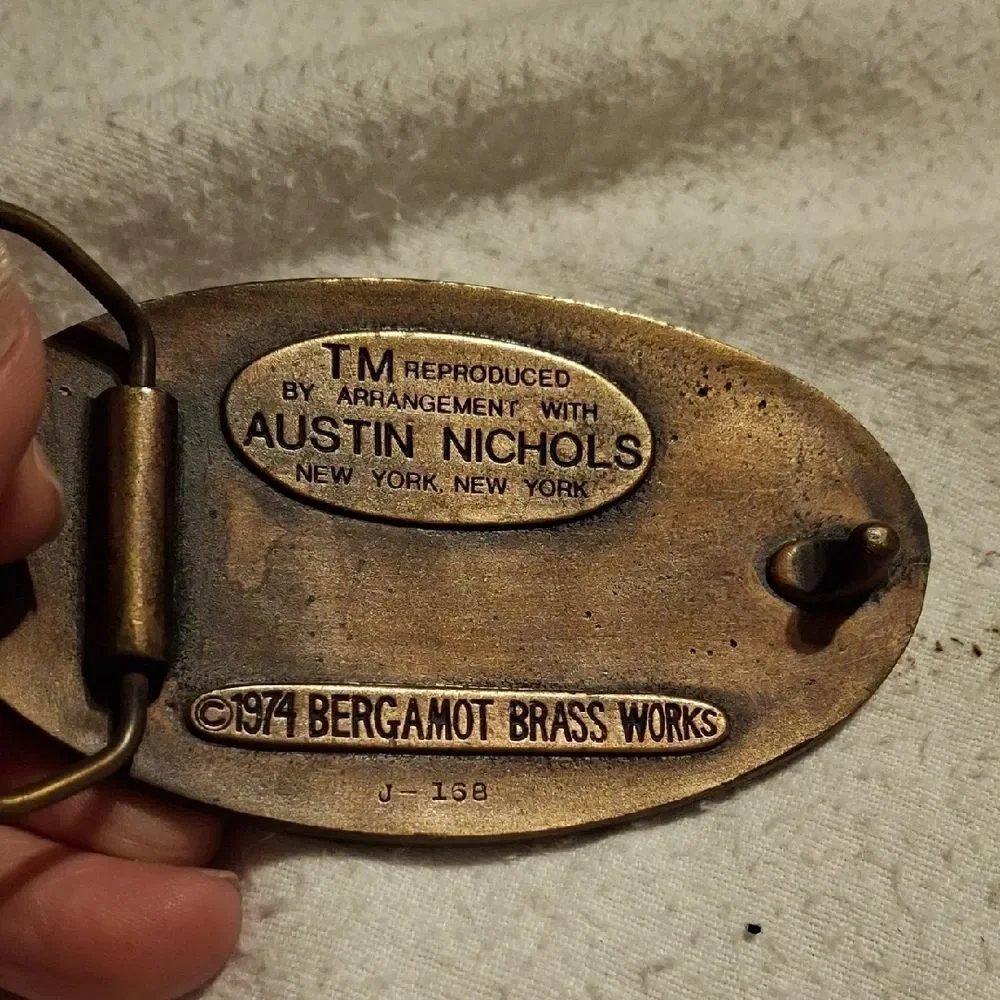 Gold and Brown Vintage-Style Belt Buckle